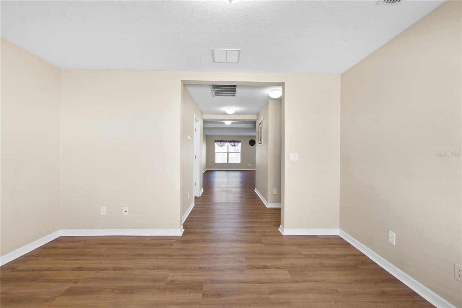 Image 11 of 53 For 4816 Barbados Loop