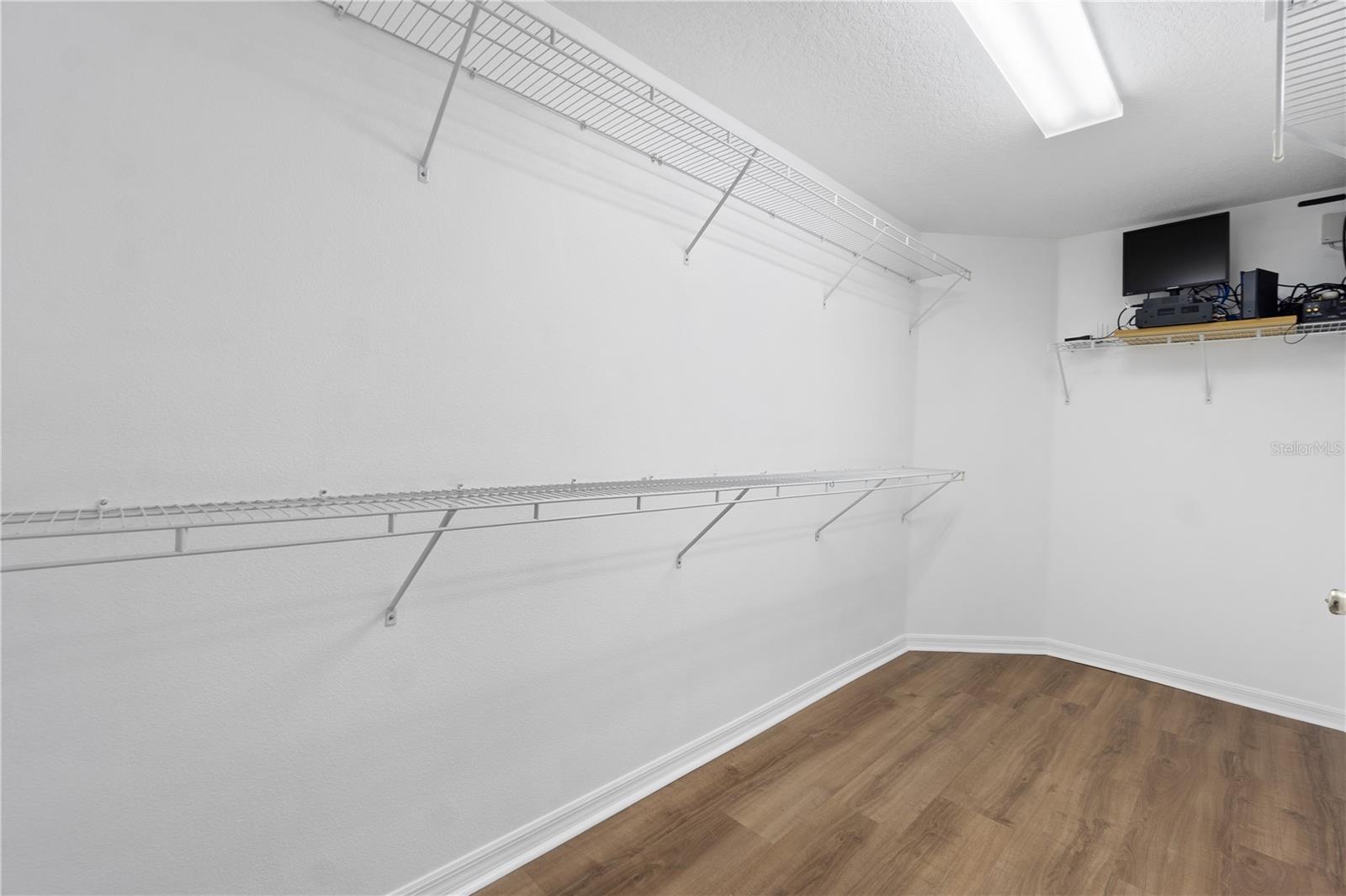 Image 16 of 53 For 4816 Barbados Loop