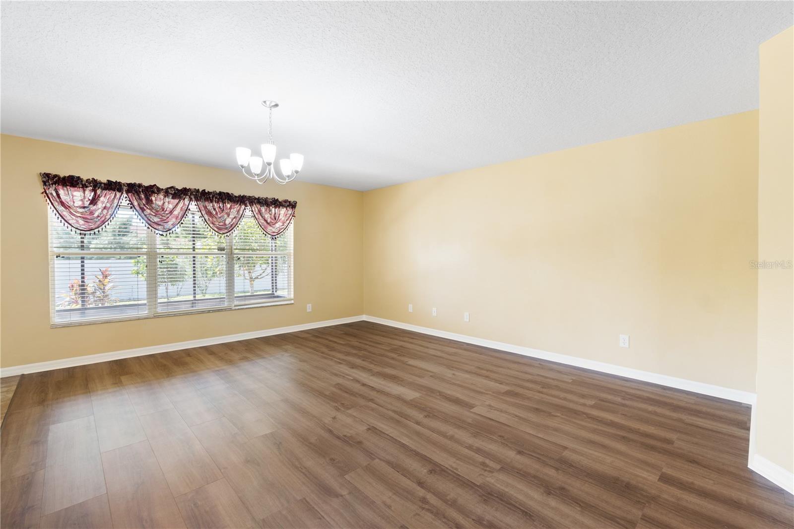 Image 19 of 53 For 4816 Barbados Loop