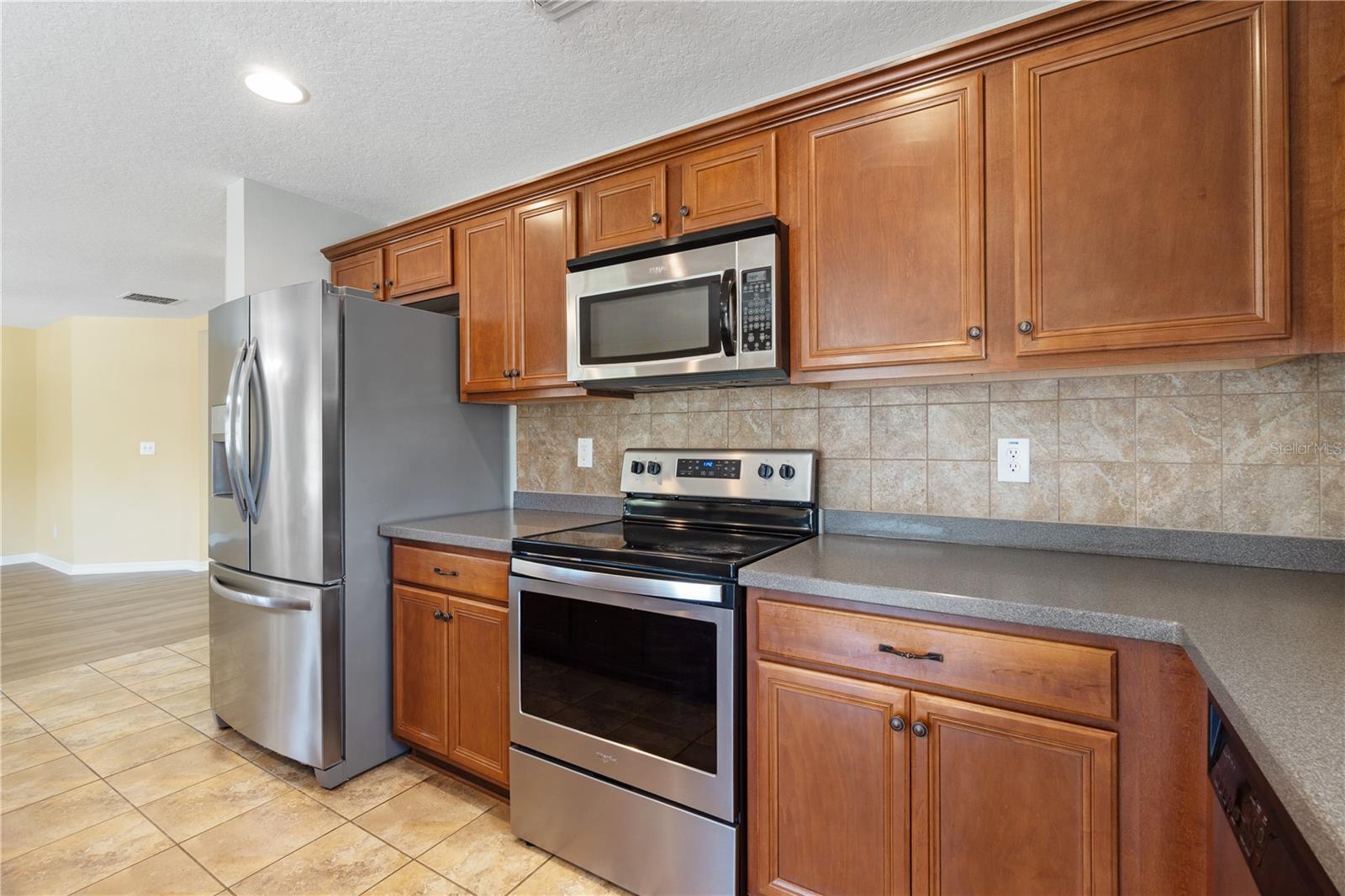 Image 23 of 53 For 4816 Barbados Loop