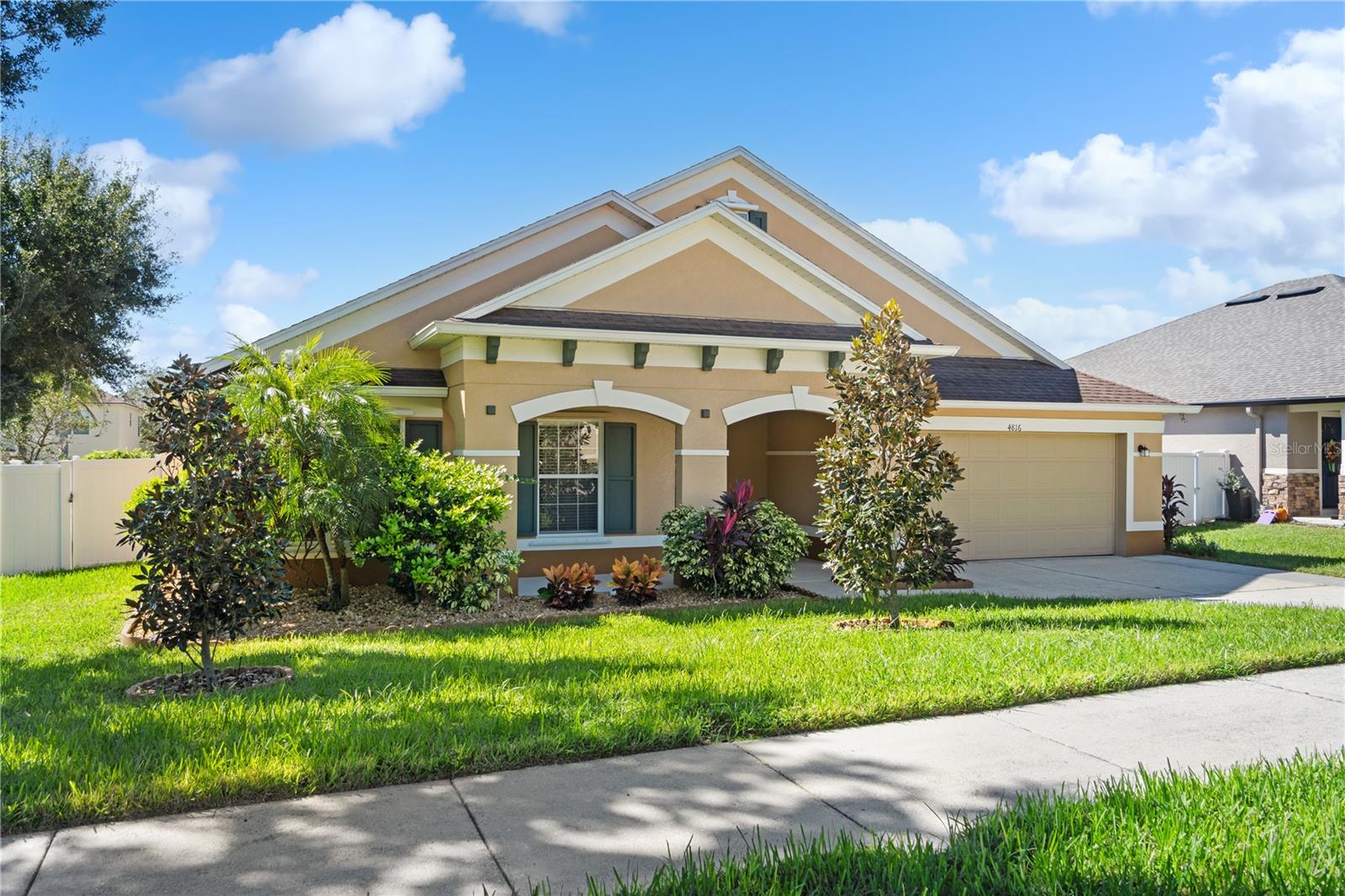 Image 3 of 53 For 4816 Barbados Loop