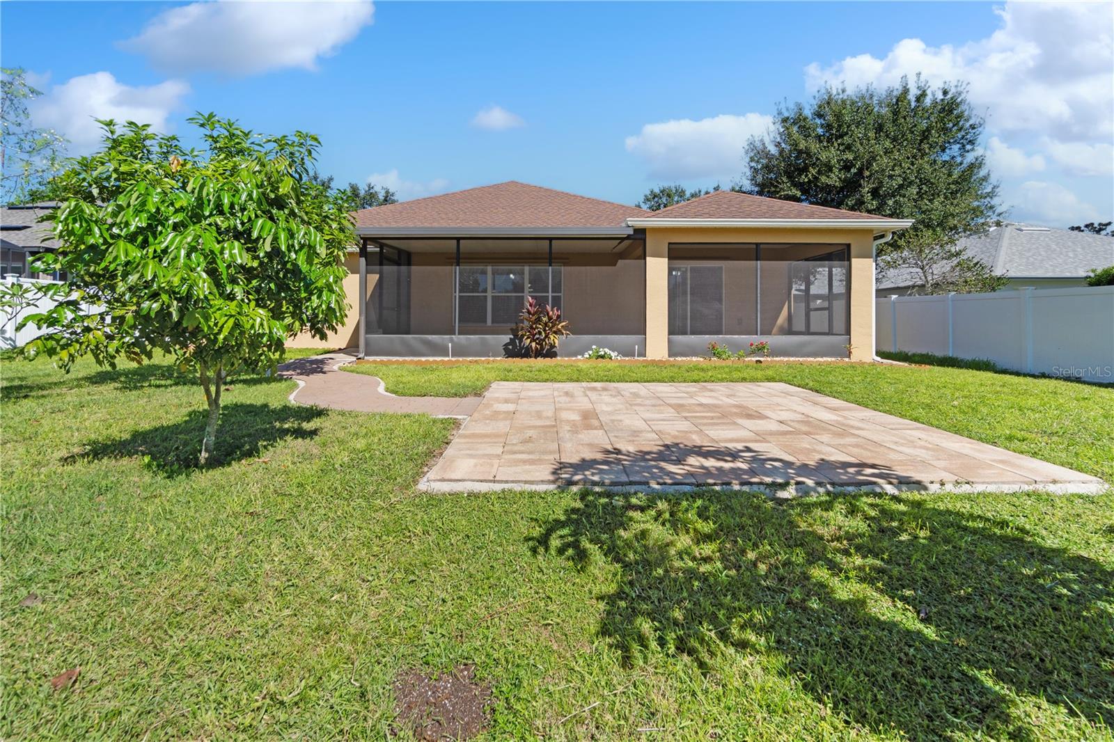 Image 38 of 53 For 4816 Barbados Loop