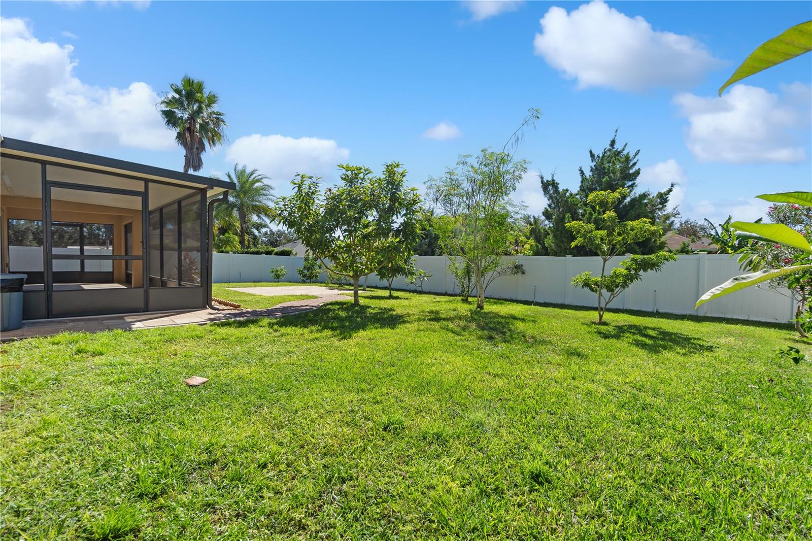 Image 39 of 53 For 4816 Barbados Loop