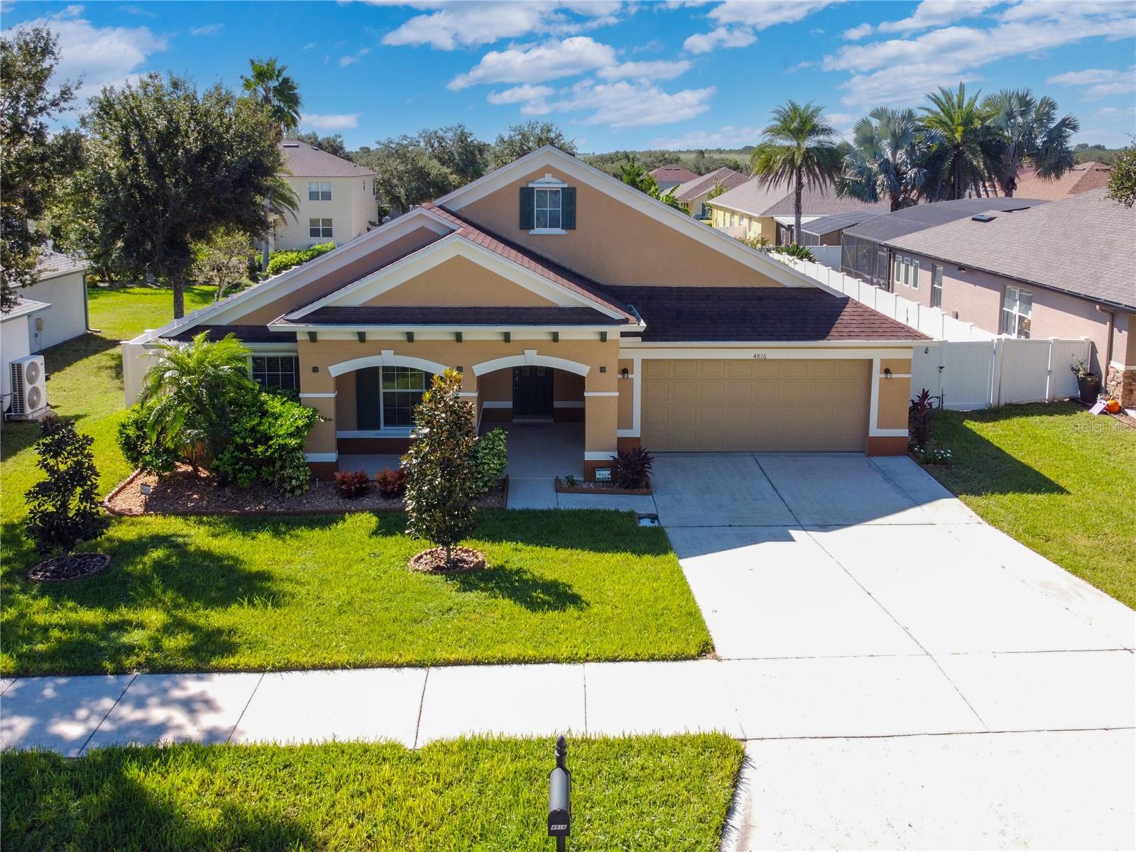 Image 40 of 53 For 4816 Barbados Loop