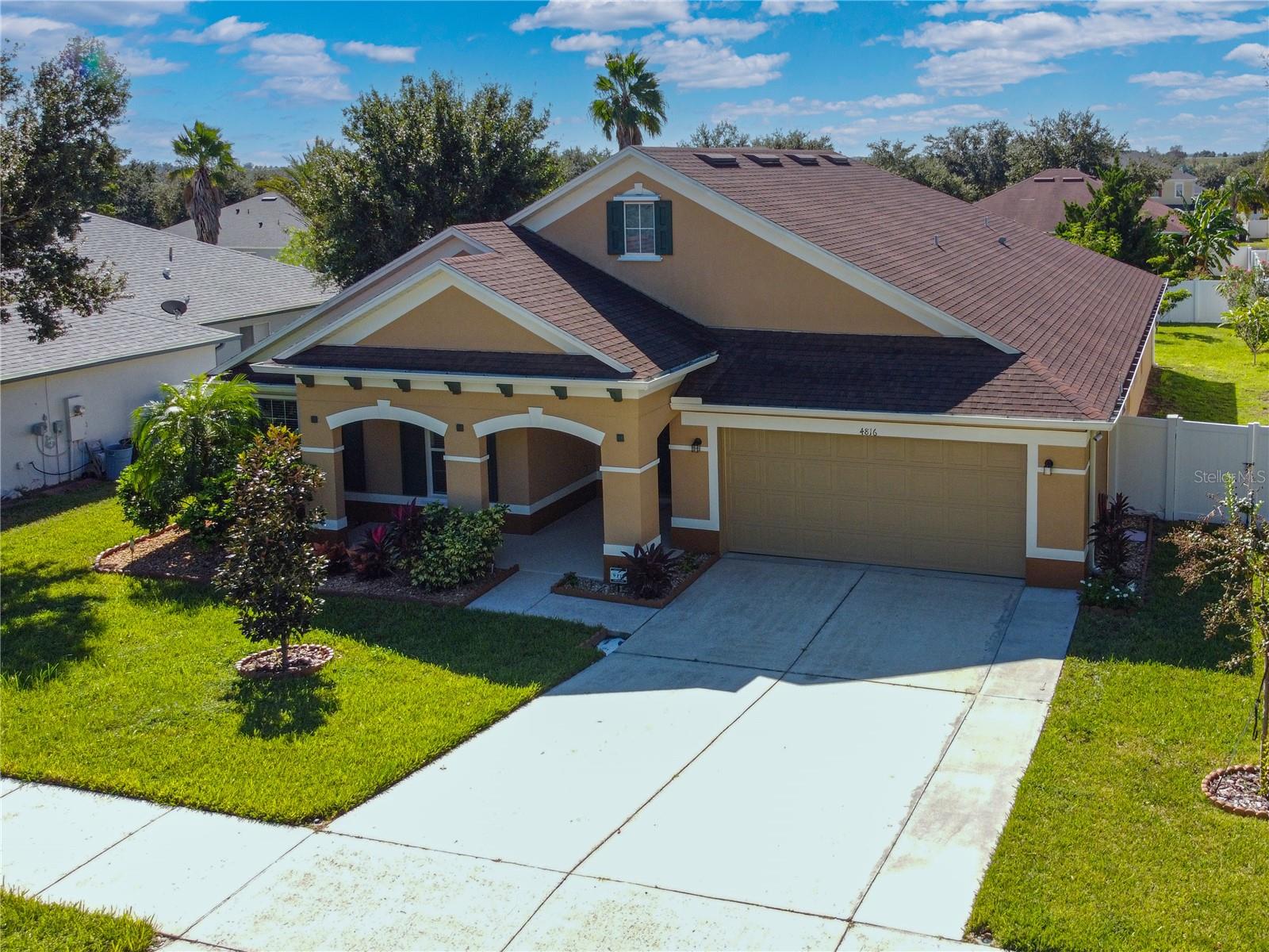 Image 41 of 53 For 4816 Barbados Loop