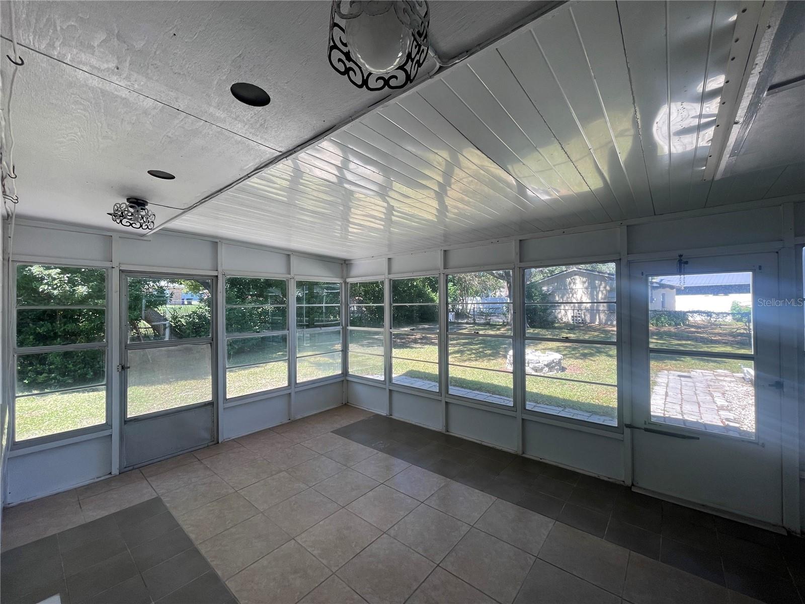 Image 10 of 20 For 346 Tanager Court