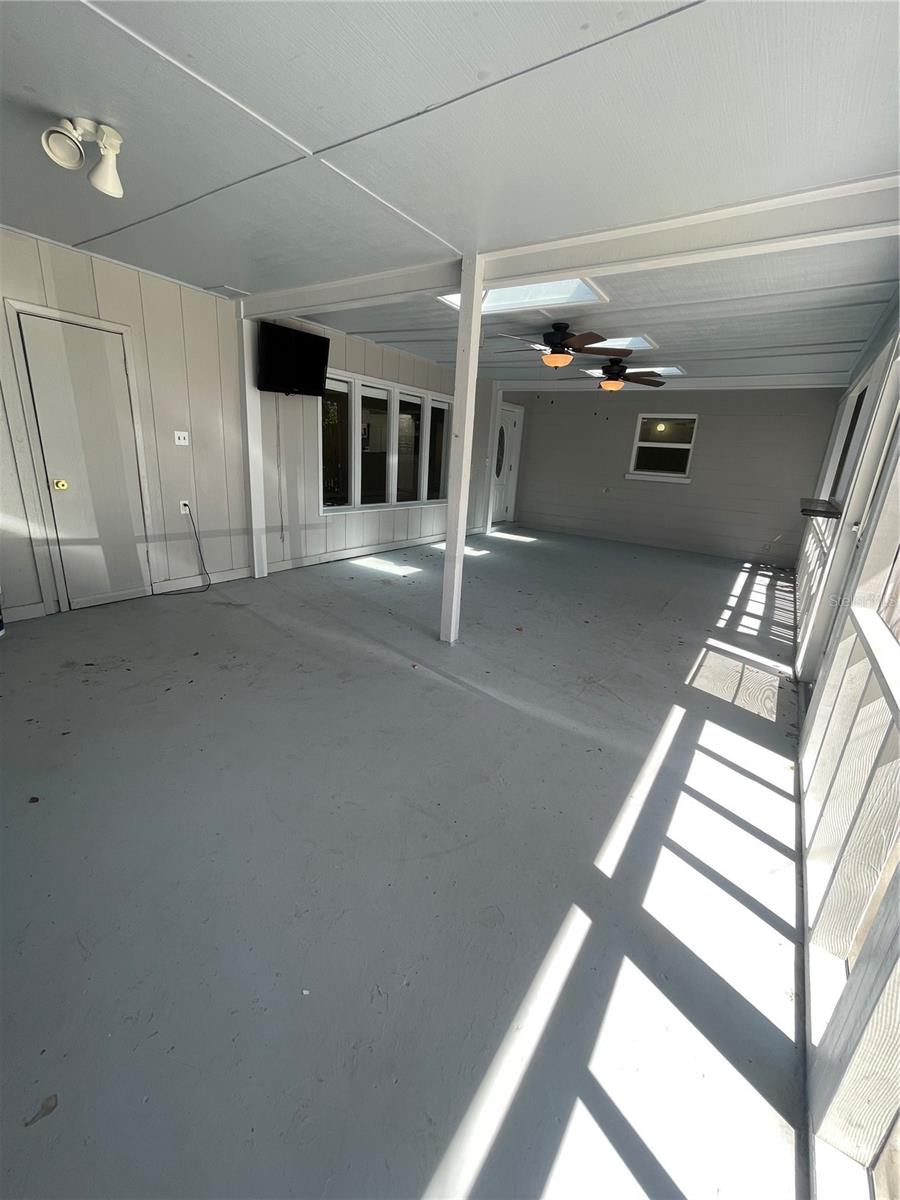 Image 16 of 20 For 346 Tanager Court
