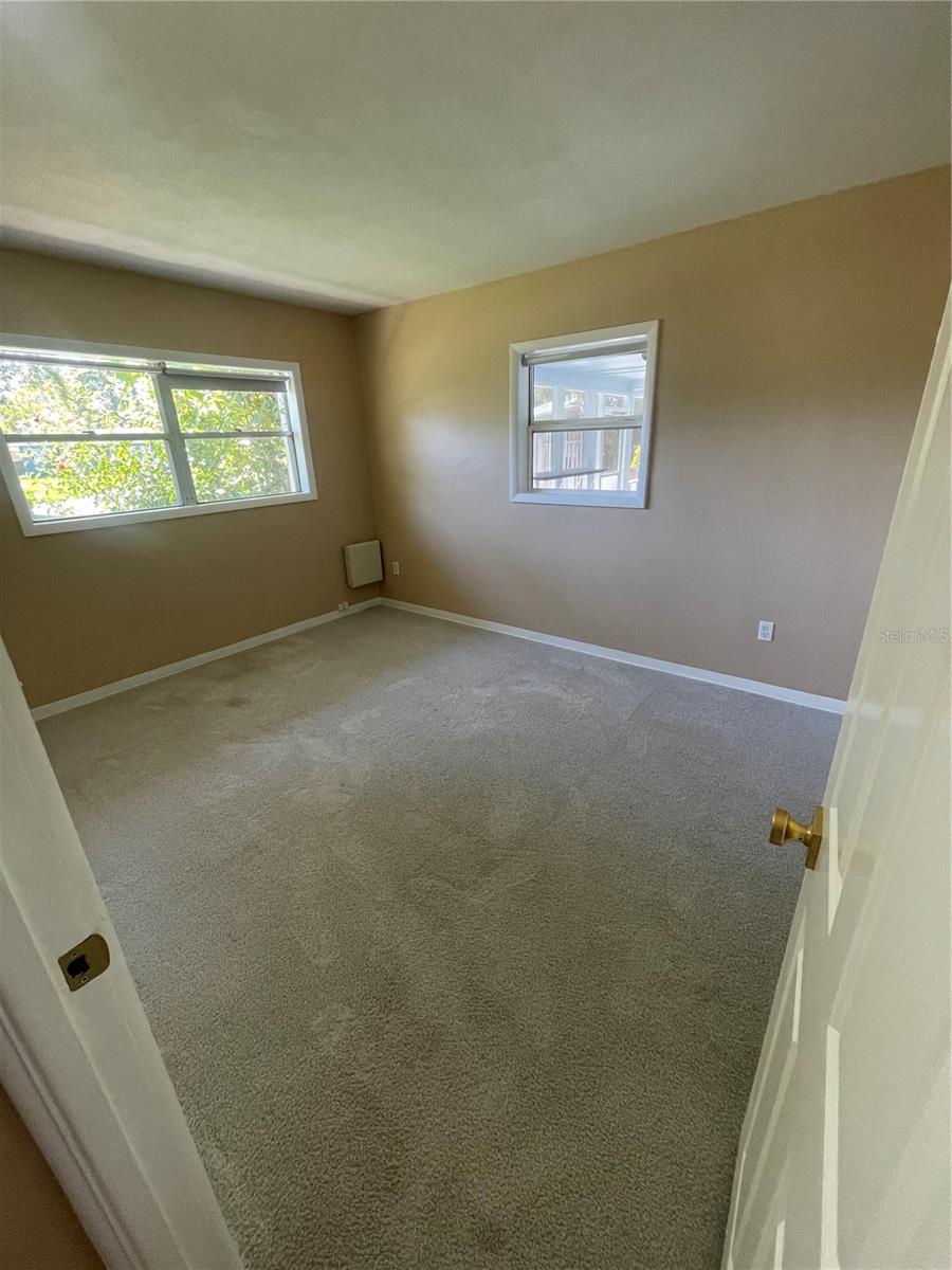 Image 8 of 20 For 346 Tanager Court