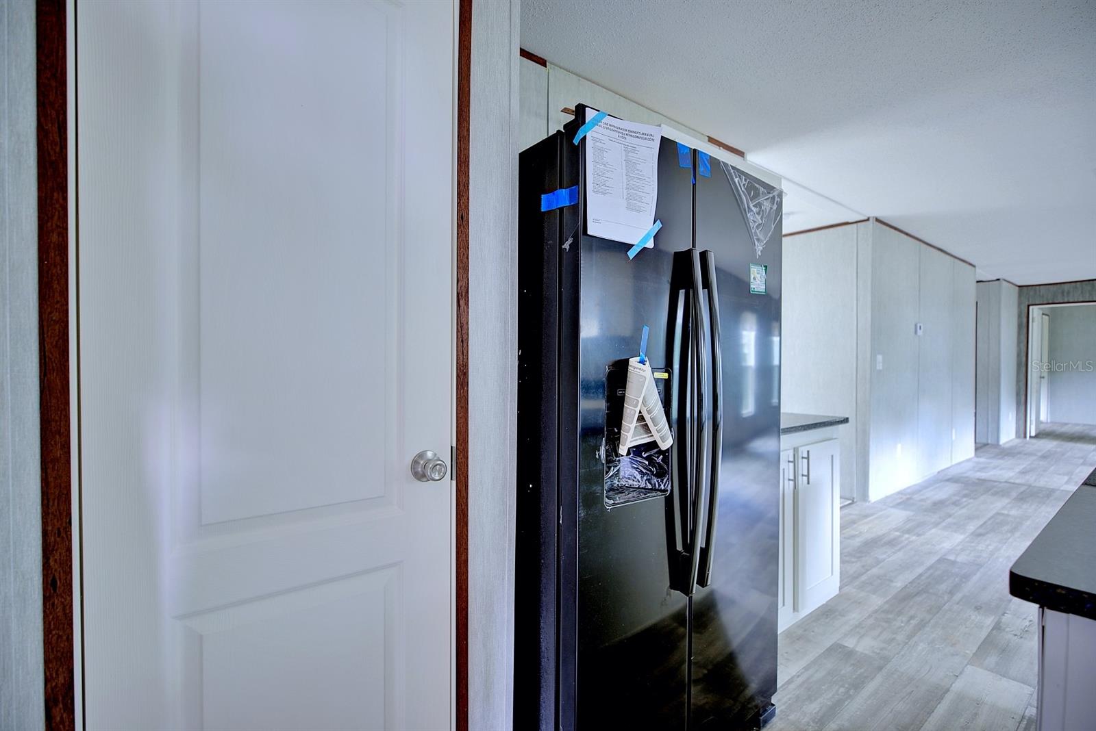 Image 18 of 38 For 8595 13th Court