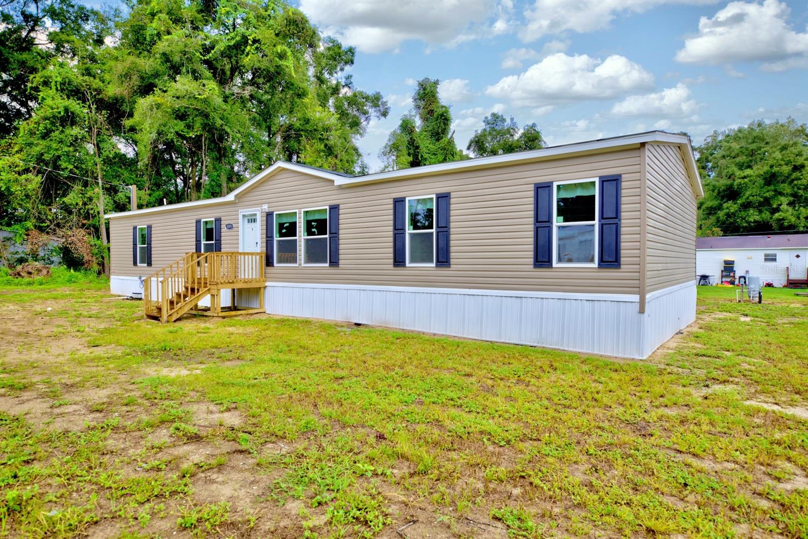 Image 4 of 38 For 8595 13th Court