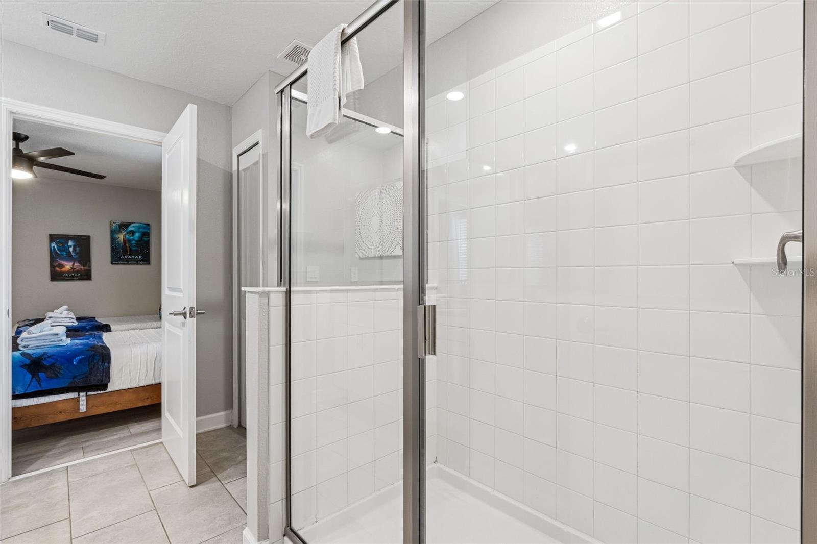 Image 35 of 93 For 2949 Protagonist Street