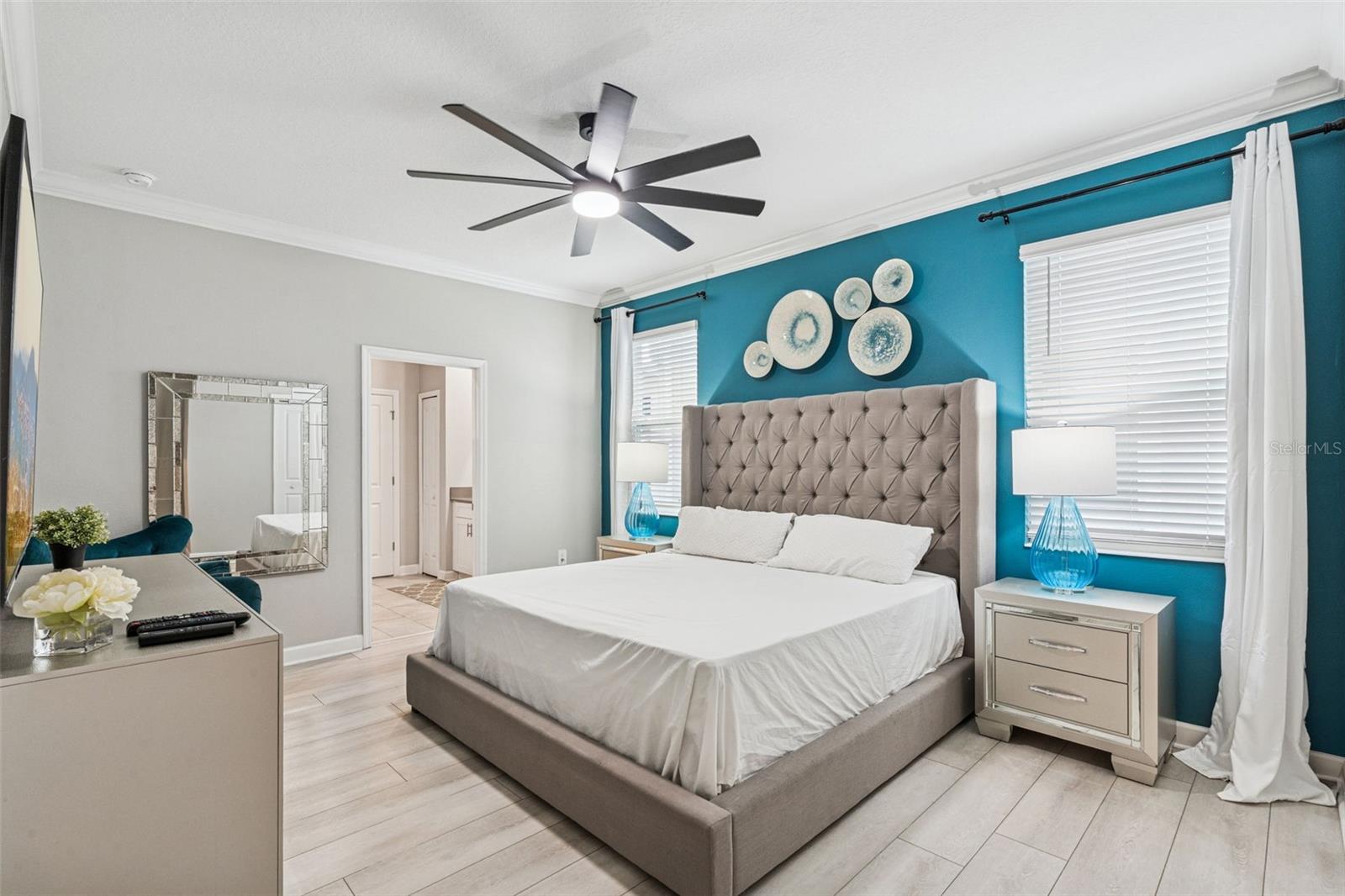 Image 40 of 93 For 2949 Protagonist Street