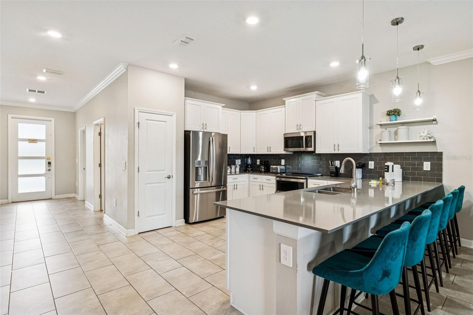 Image 7 of 93 For 2949 Protagonist Street