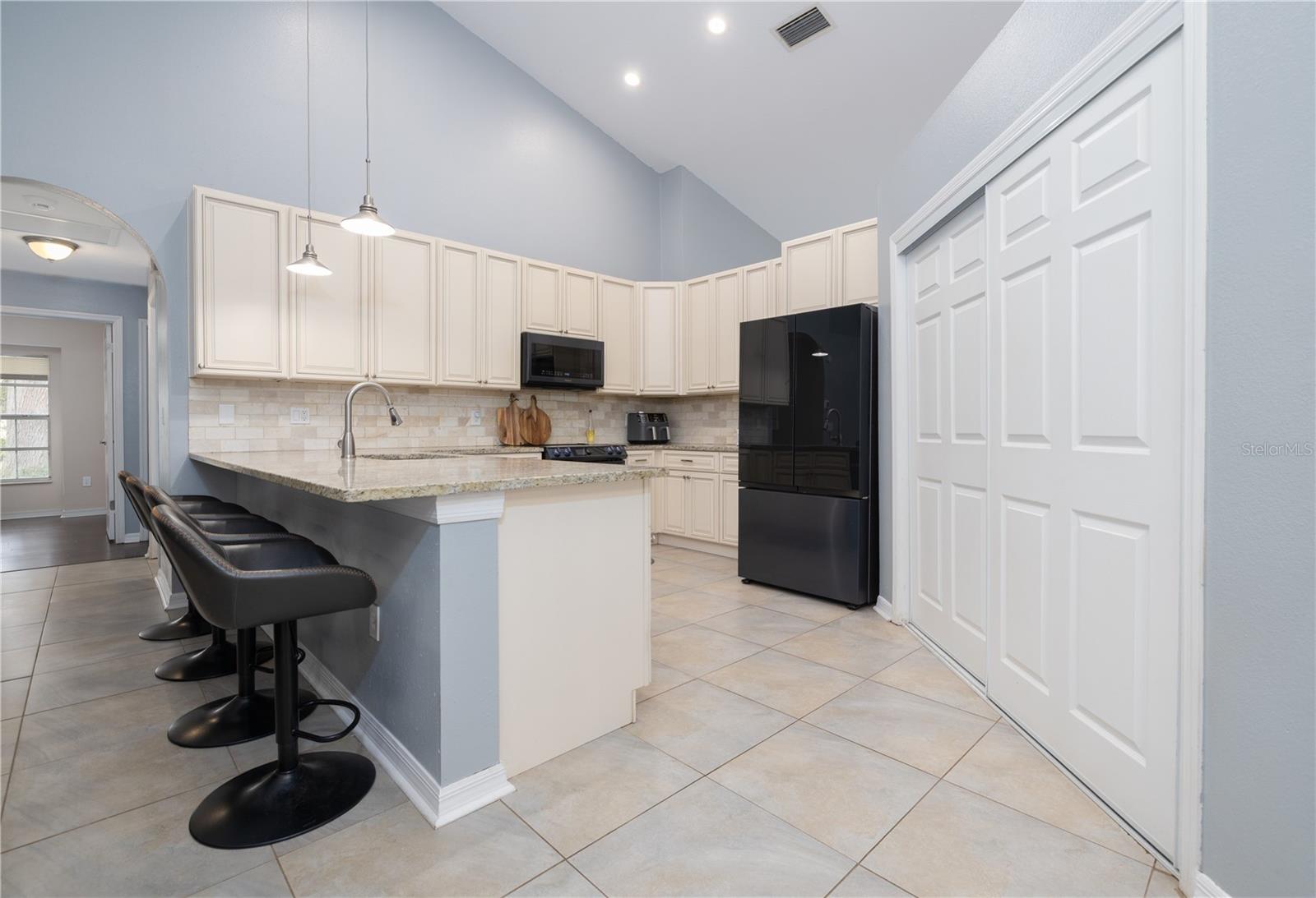 Image 13 of 33 For 2858 Wyman Court