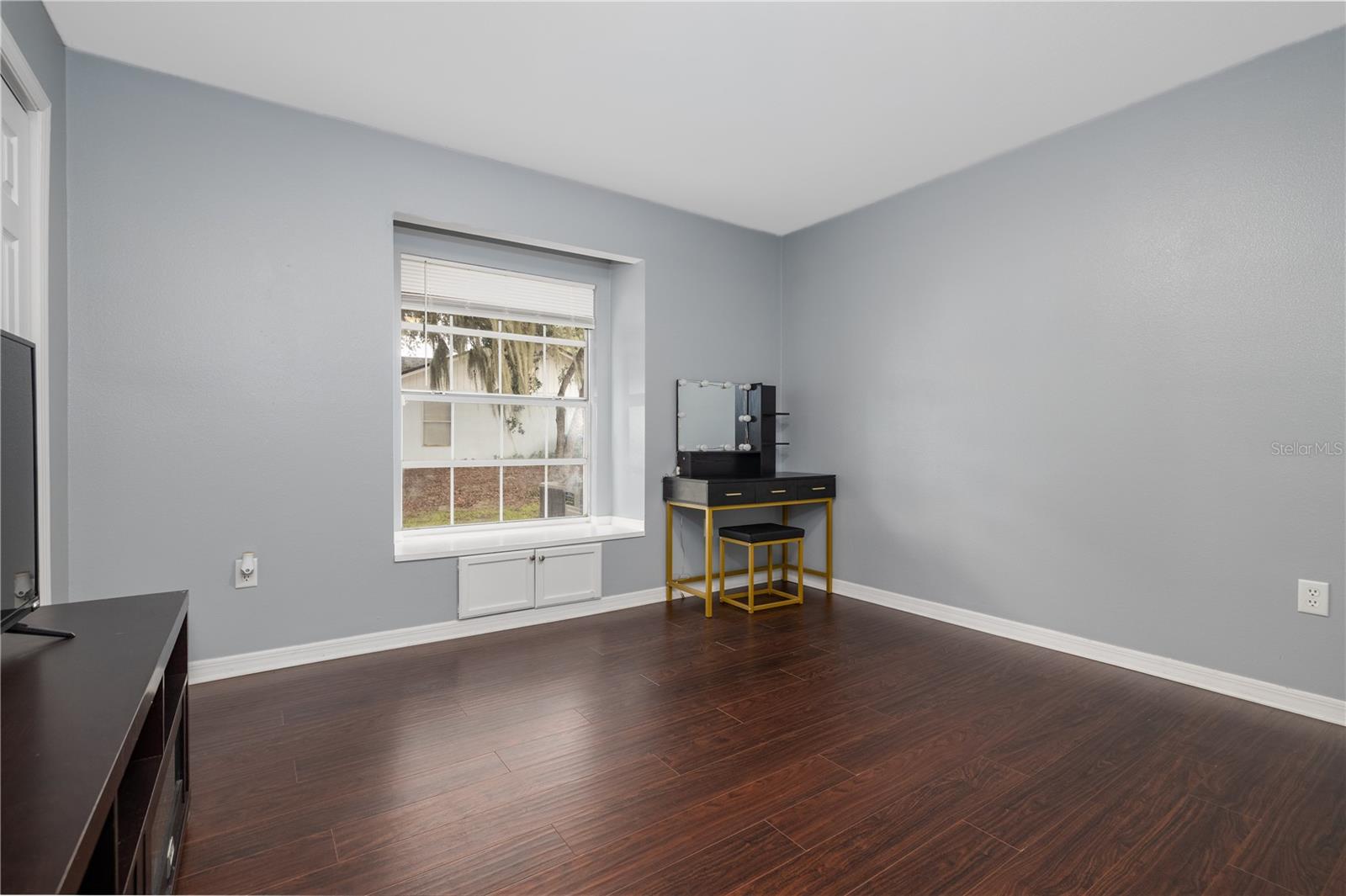 Image 24 of 33 For 2858 Wyman Court