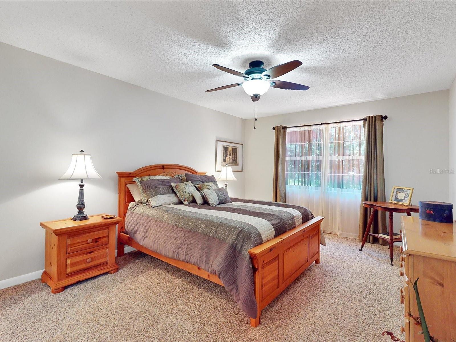 Image 20 of 41 For 109 Coventry Lane 109