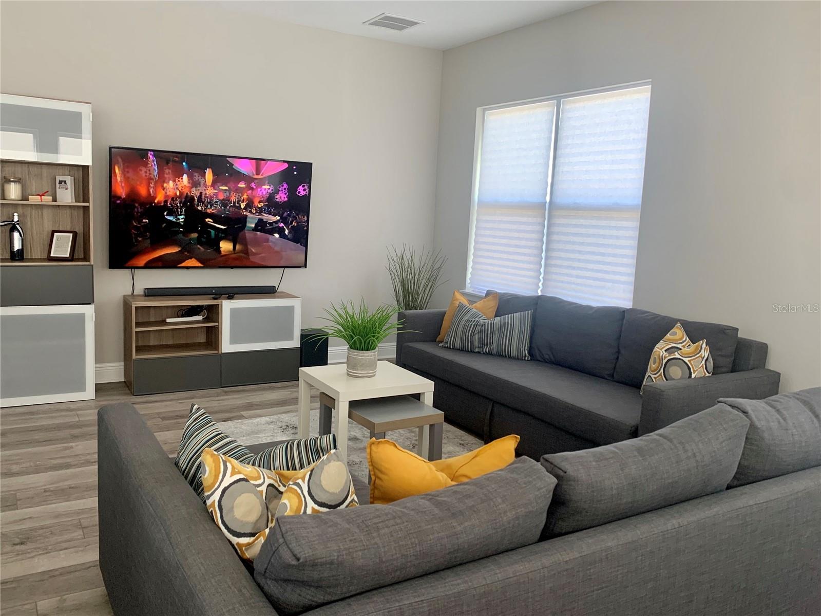 Details for 8261 Lindahl Alley, ORLANDO, FL 32827