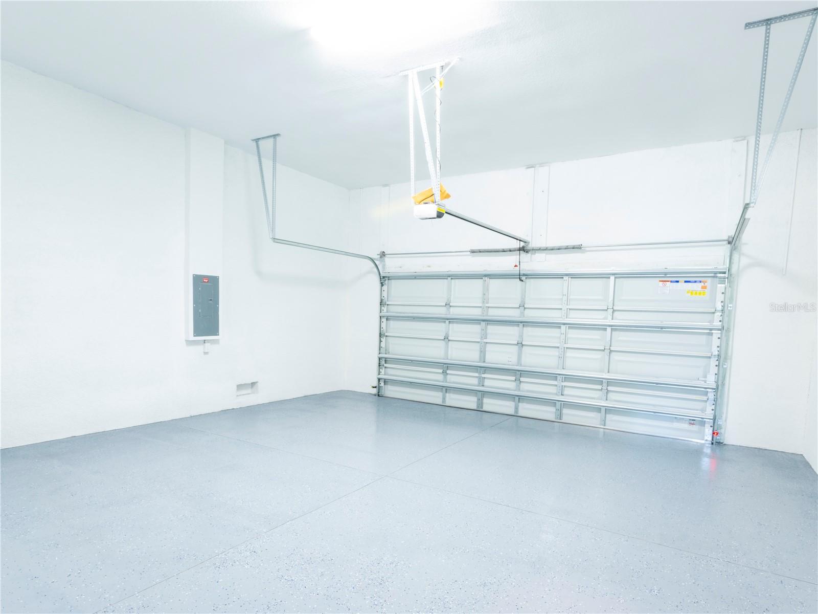 Image 8 of 50 For 9249 King Hill Street