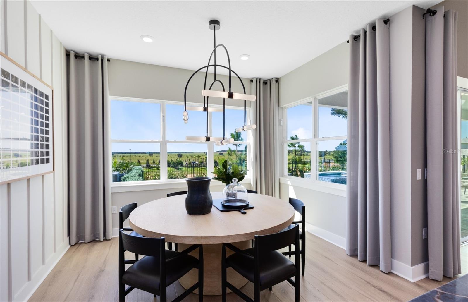 Image 23 of 55 For 4632 Golden Birch Avenue