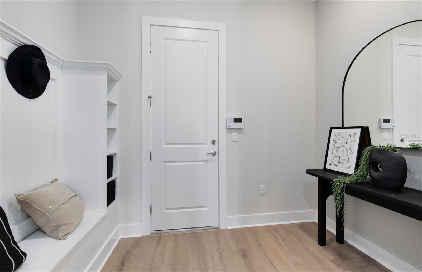 Image 27 of 55 For 4632 Golden Birch Avenue