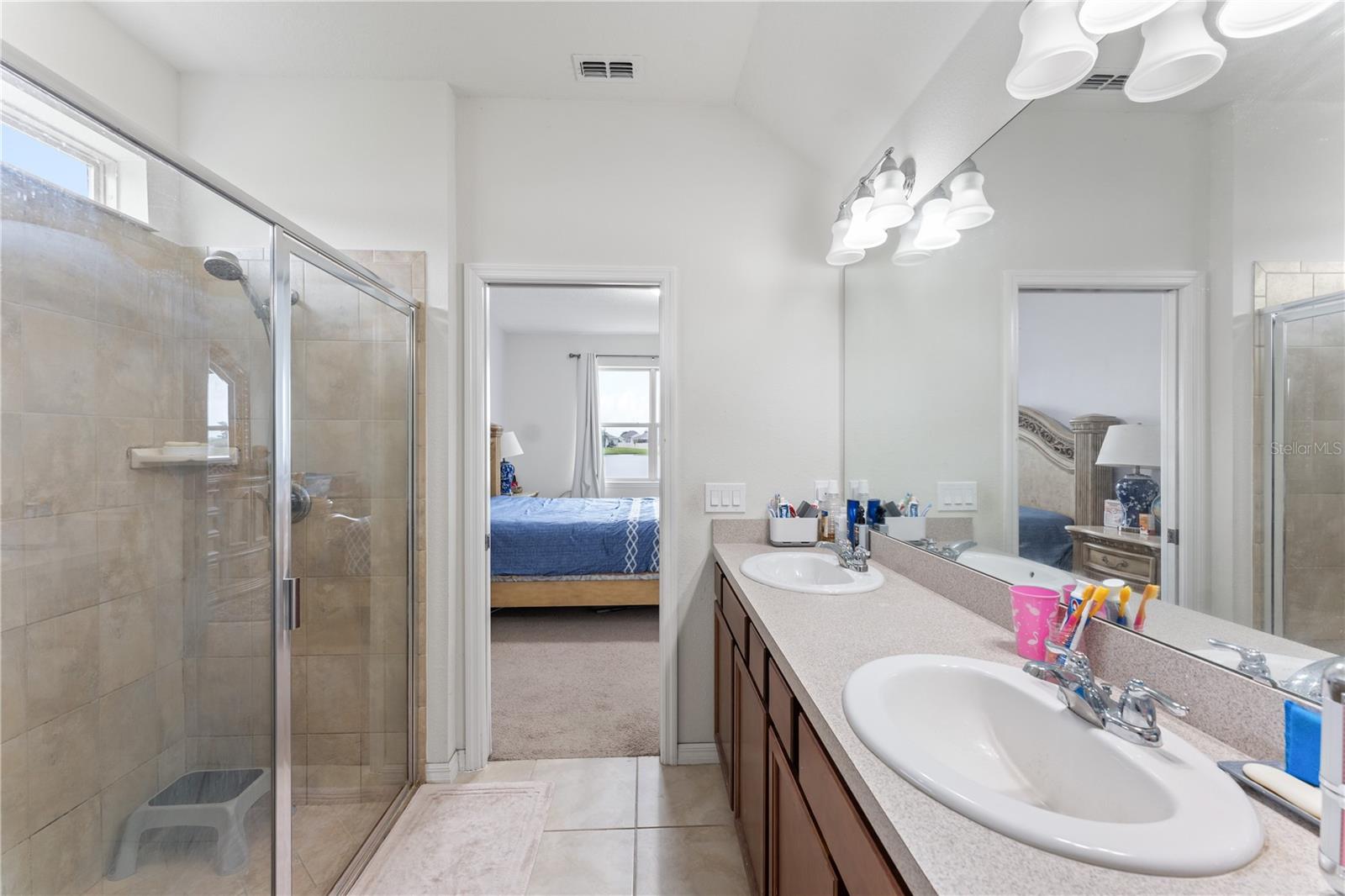 Image 25 of 35 For 3624 Vega Creek Drive