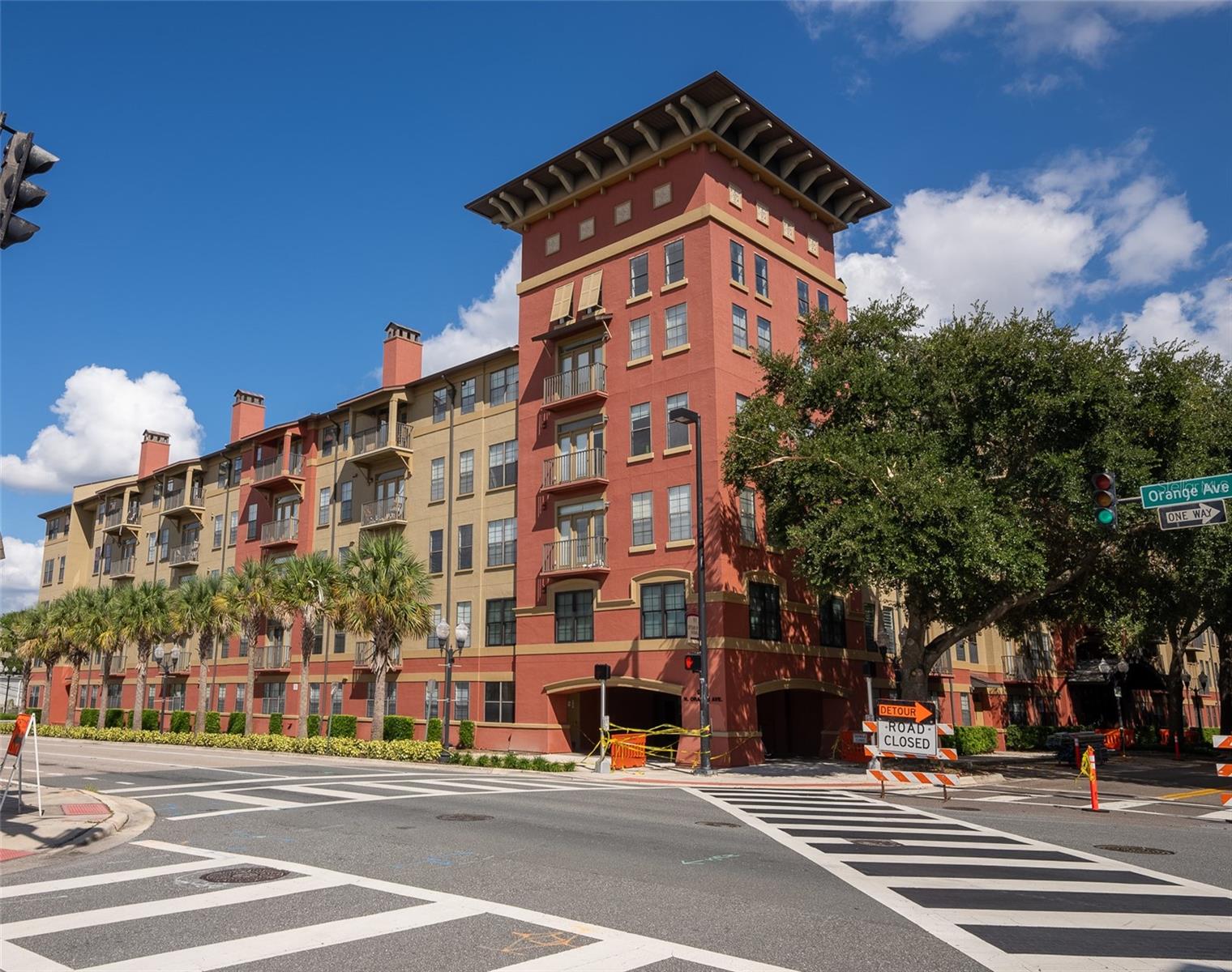 Image 25 of 33 For 911 Orange Avenue 127