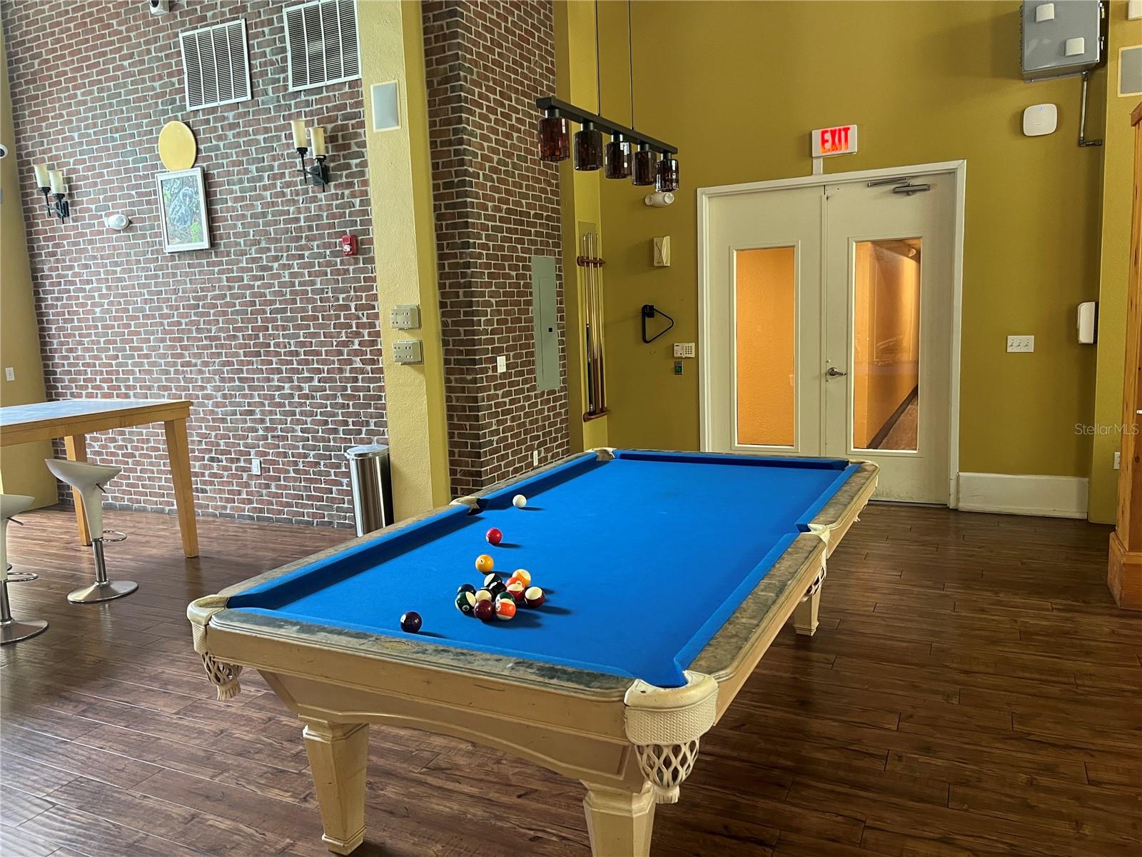 Image 29 of 33 For 911 Orange Avenue 127