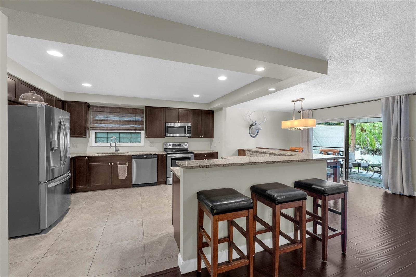 Image 15 of 49 For 6106 Huckleberry Avenue