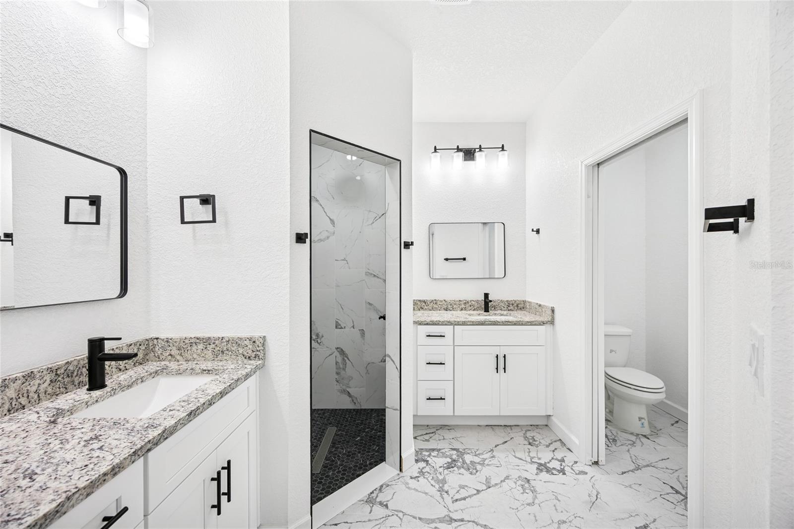 Image 20 of 38 For 7433 Domenico Street