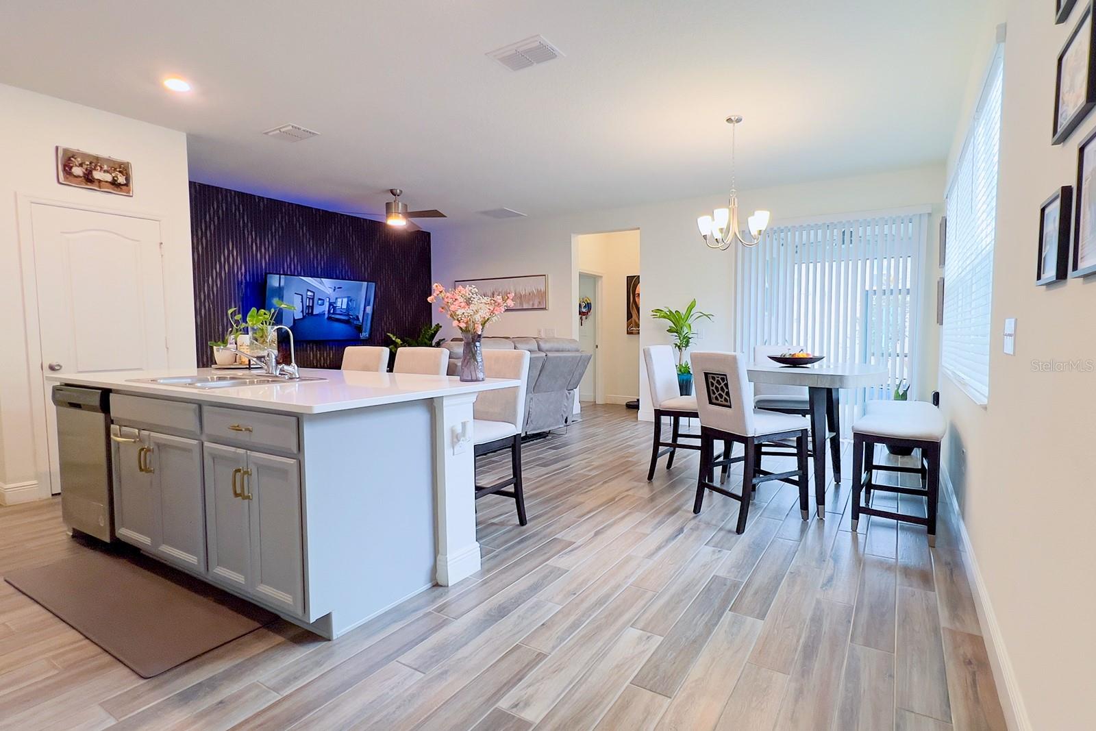 Image 14 of 64 For 2755 Meadow Stream Way