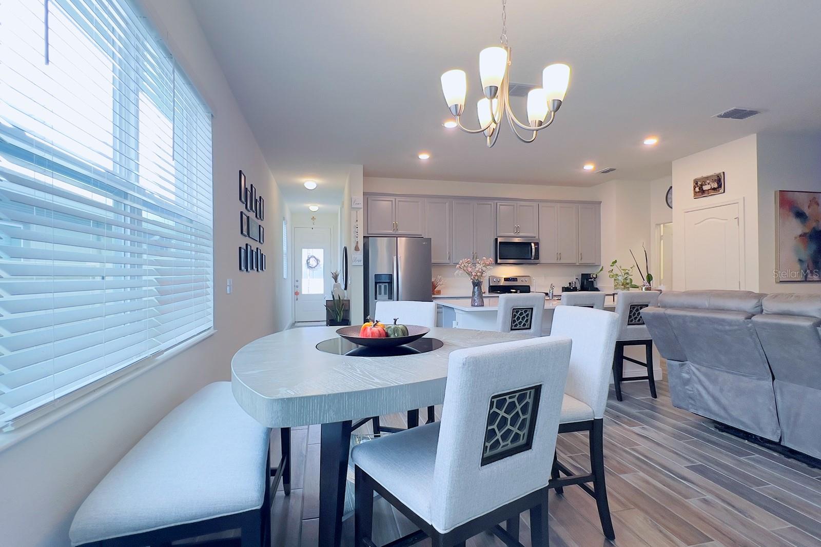 Image 24 of 64 For 2755 Meadow Stream Way