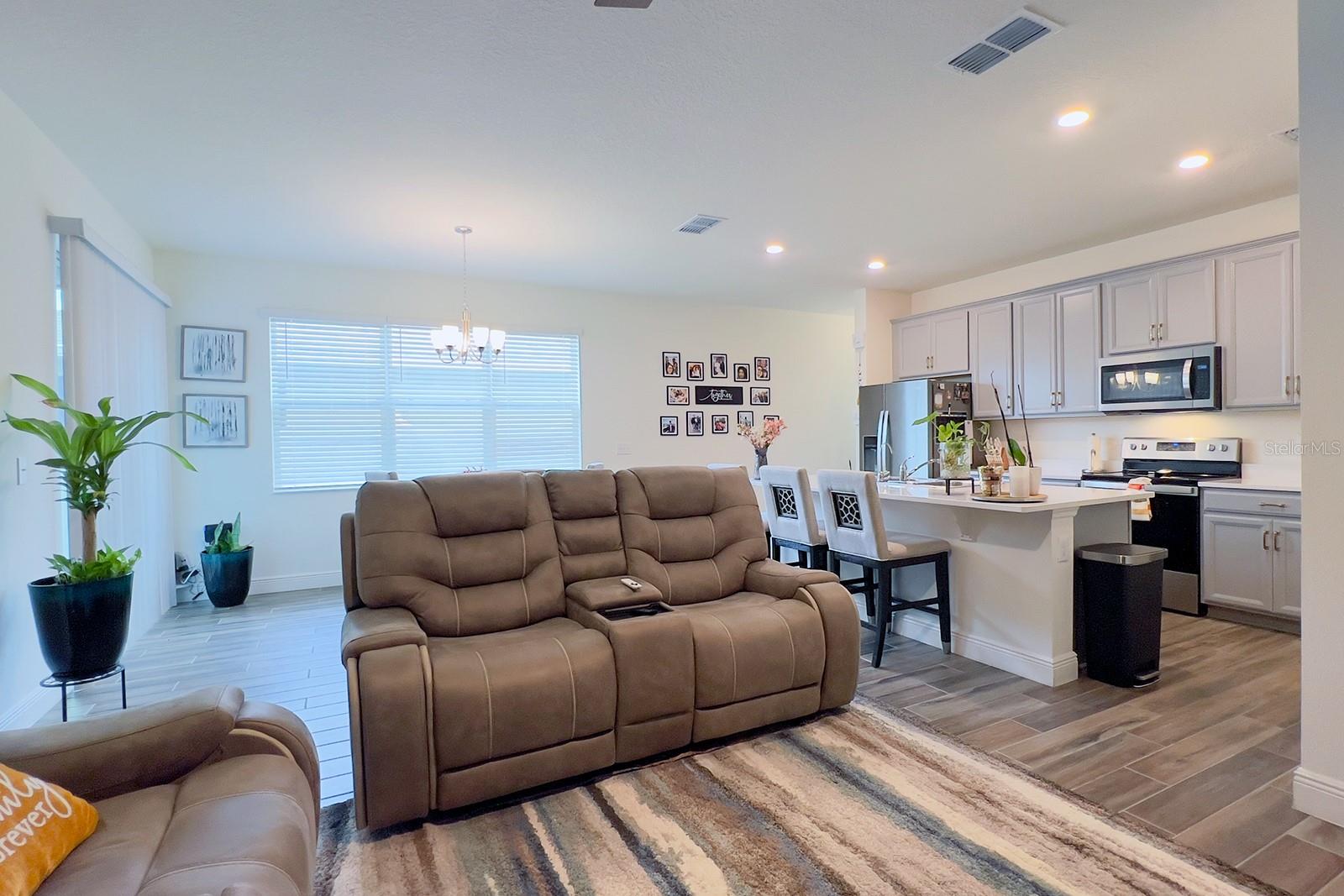 Image 27 of 64 For 2755 Meadow Stream Way