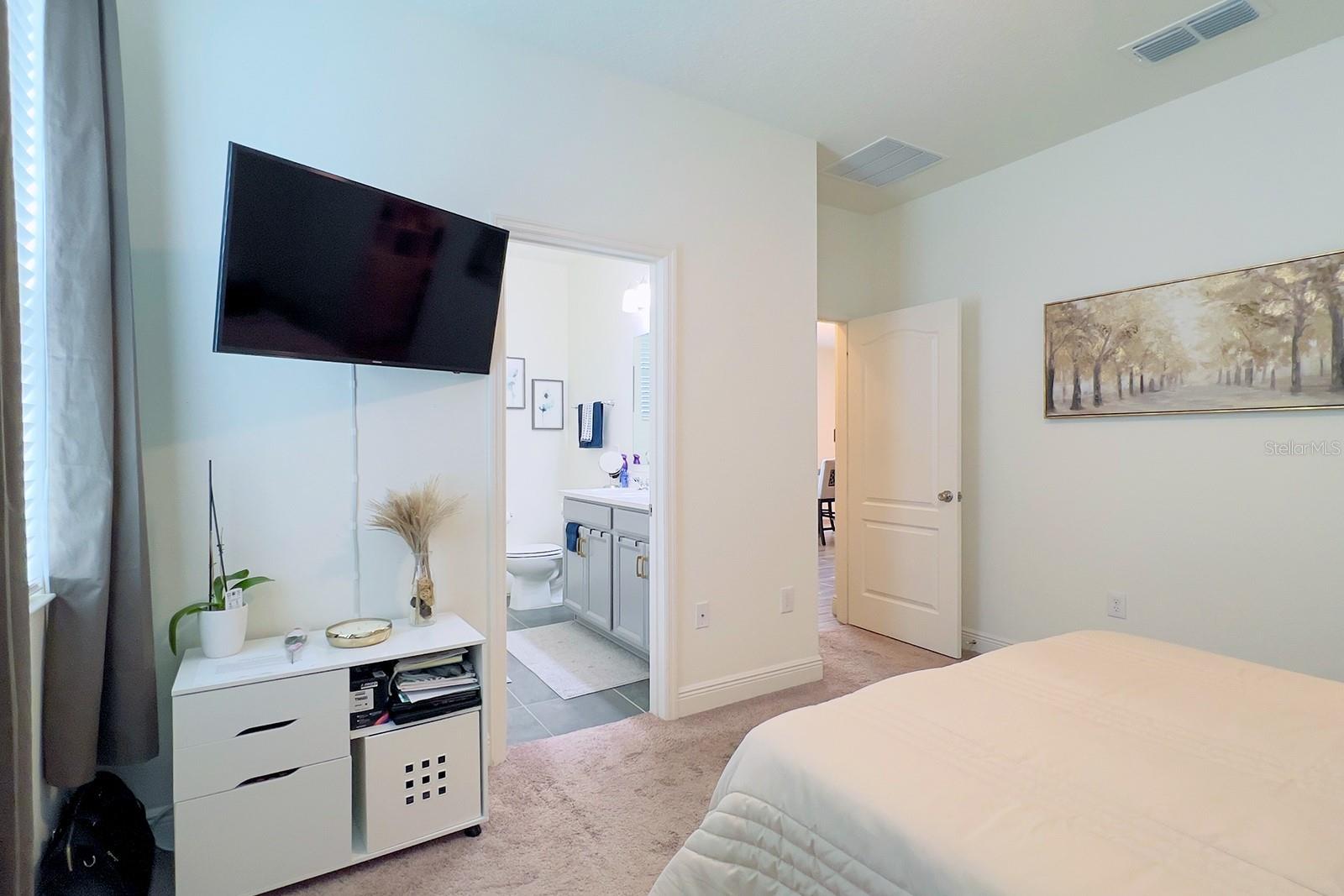 Image 34 of 64 For 2755 Meadow Stream Way