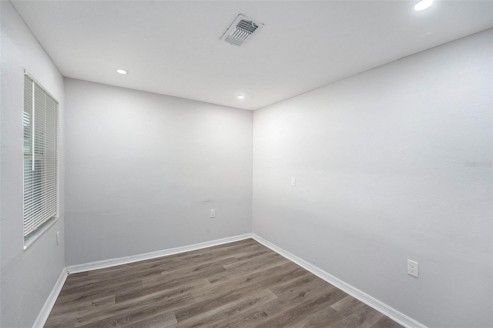 Image 7 of 14 For 5599 110th Way N Way