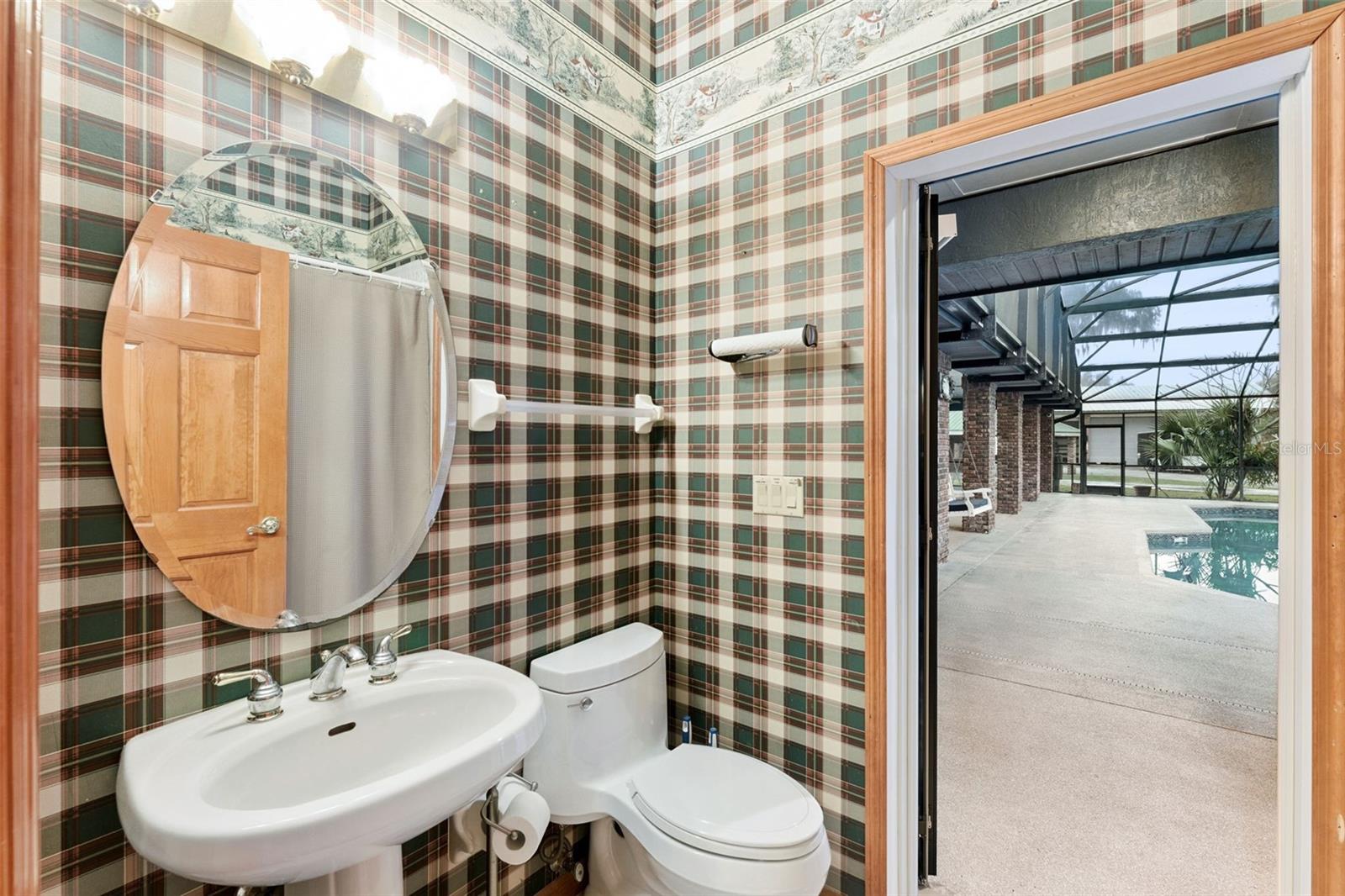 Image 32 of 93 For 2565 Osceola Road