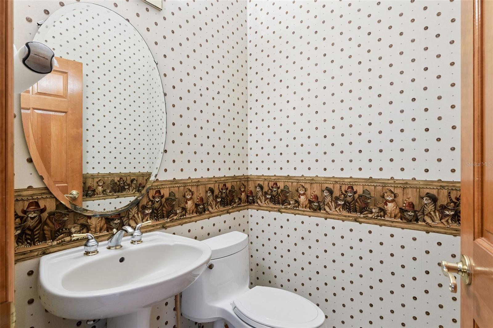 Image 35 of 93 For 2565 Osceola Road