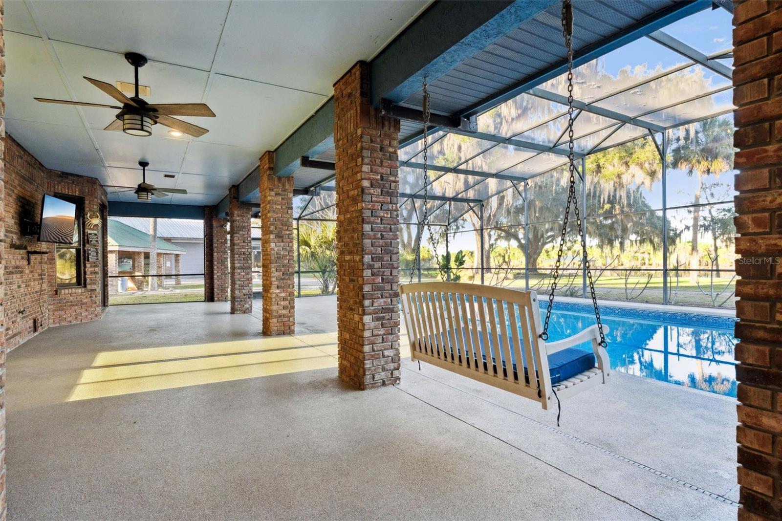 Image 45 of 93 For 2565 Osceola Road