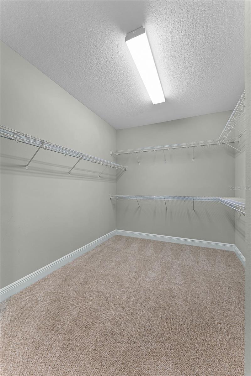 Image 34 of 62 For 15216 Johns Lake Pointe Boulevard