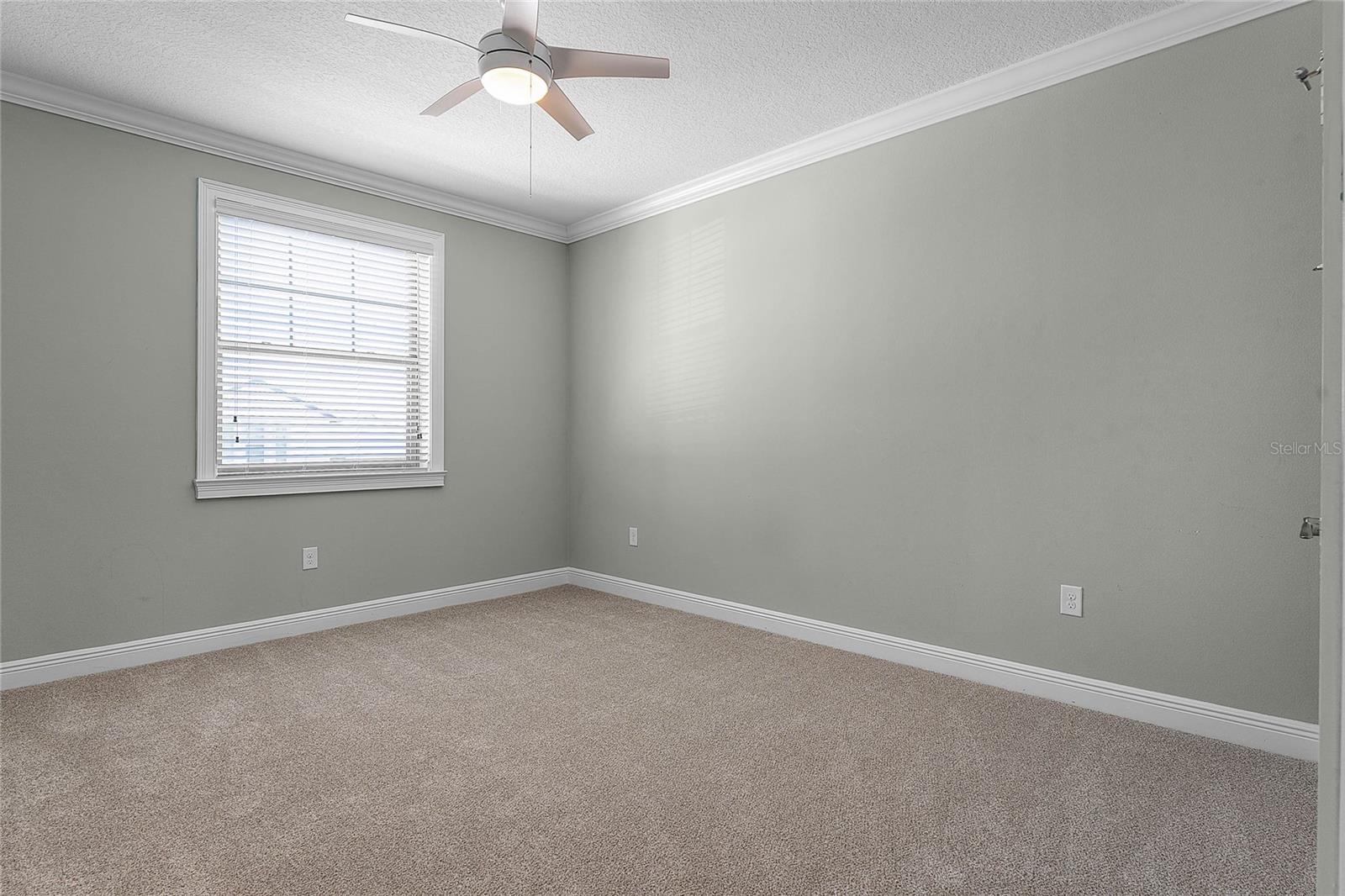 Image 46 of 62 For 15216 Johns Lake Pointe Boulevard