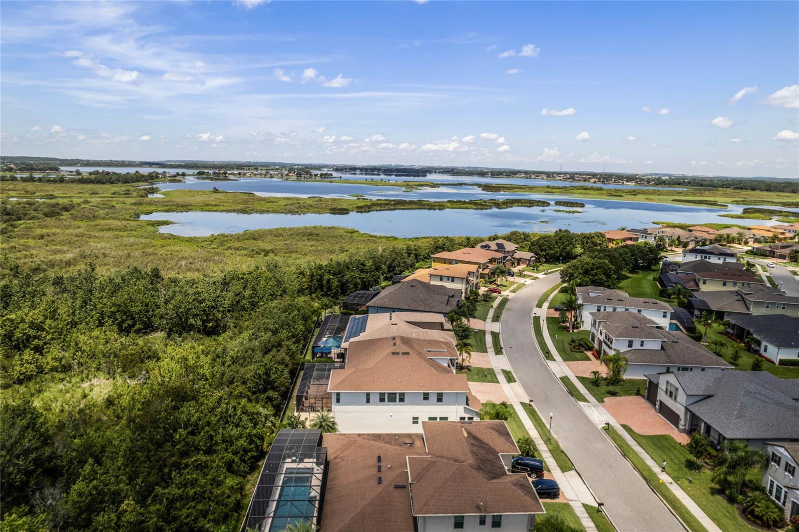 Image 61 of 62 For 15216 Johns Lake Pointe Boulevard
