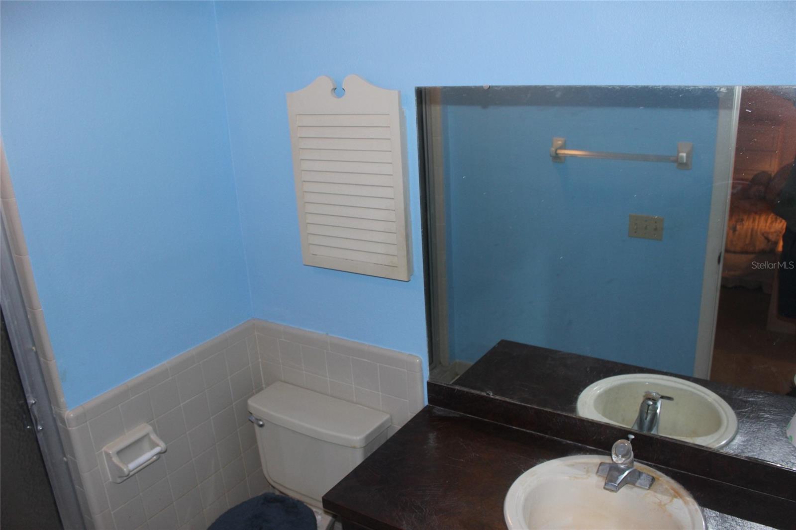 Image 18 of 35 For 649 Broadmoor Circle