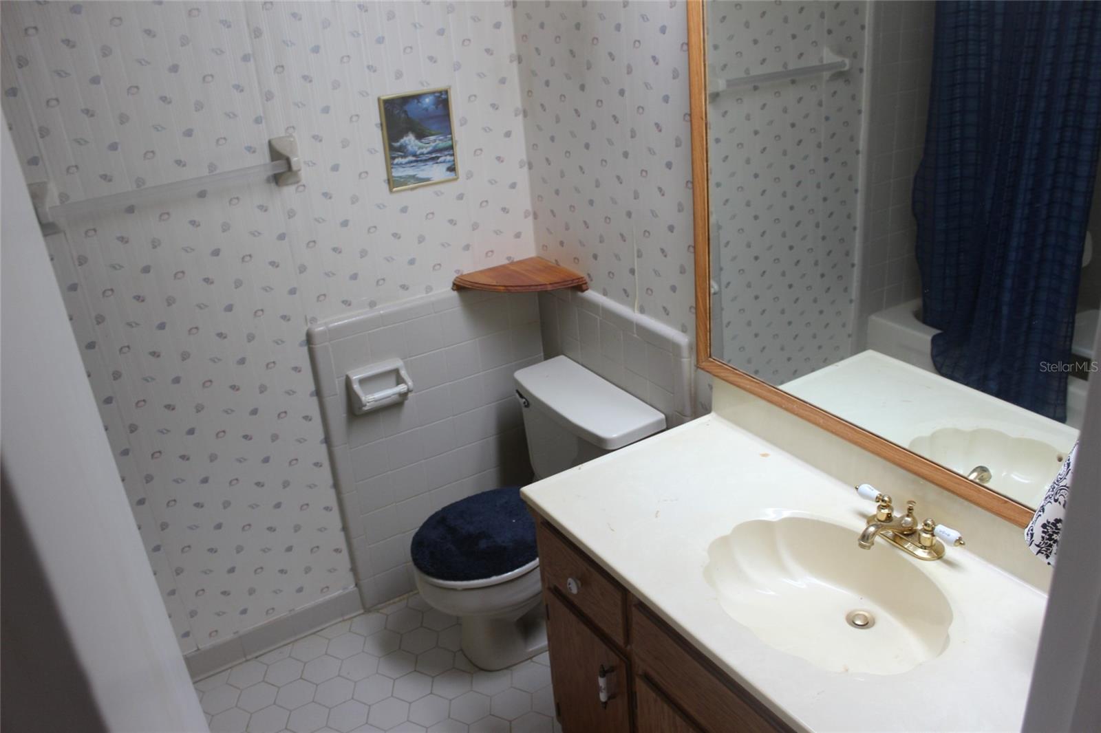 Image 25 of 35 For 649 Broadmoor Circle