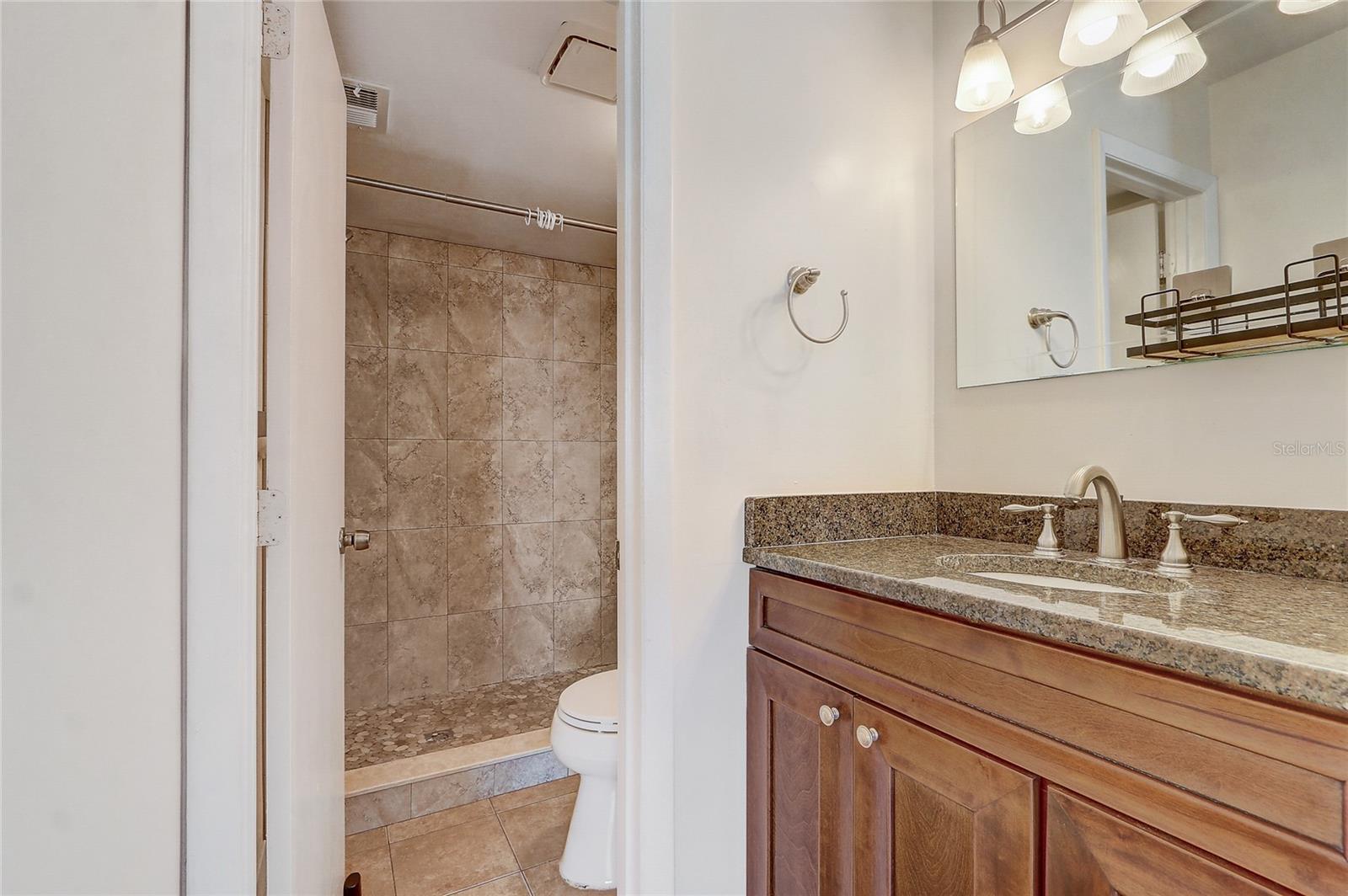 Image 26 of 46 For 53 Emerald Court