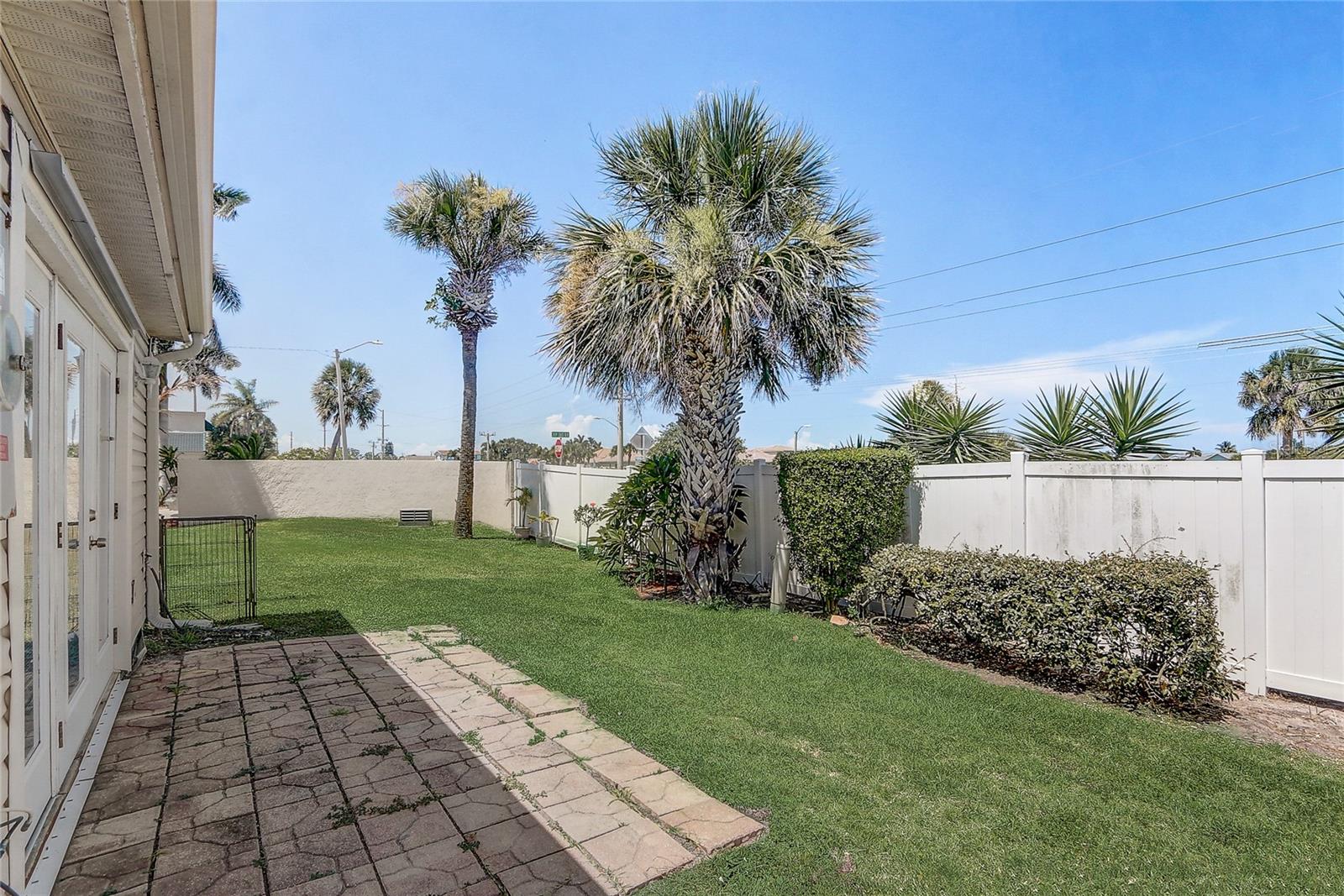 Image 38 of 46 For 53 Emerald Court