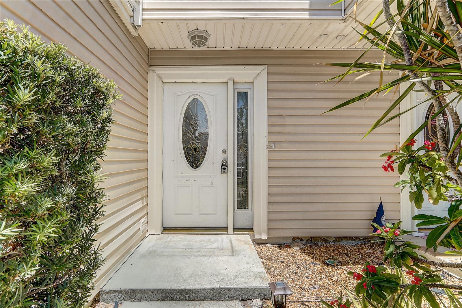 Image 4 of 46 For 53 Emerald Court