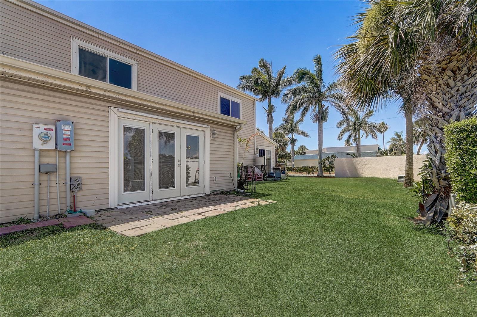 Image 40 of 46 For 53 Emerald Court