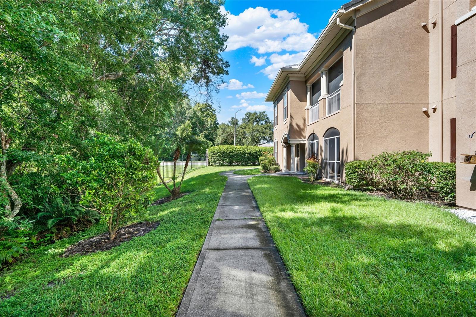 Image 2 of 43 For 14353 Fredricksburg Drive 911