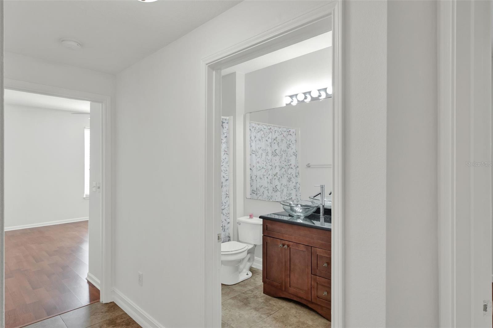 Image 20 of 43 For 14353 Fredricksburg Drive 911