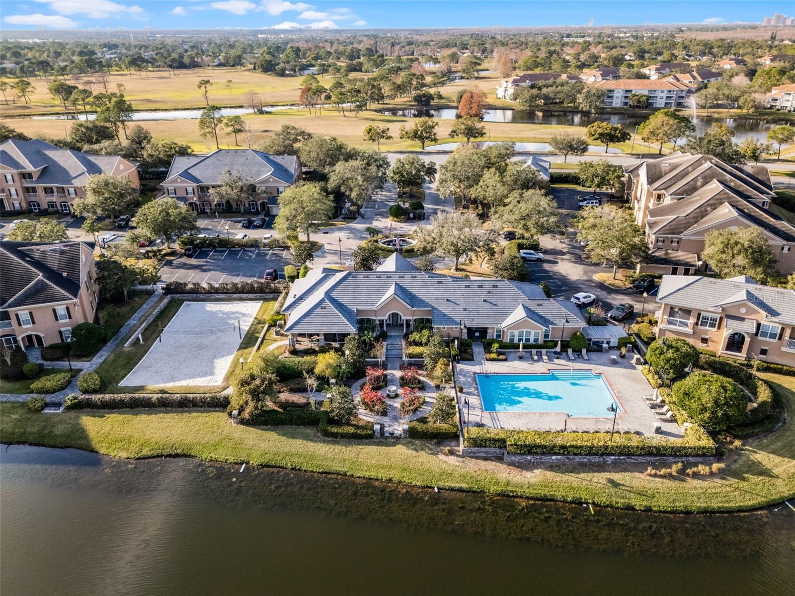 Image 28 of 43 For 14353 Fredricksburg Drive 911