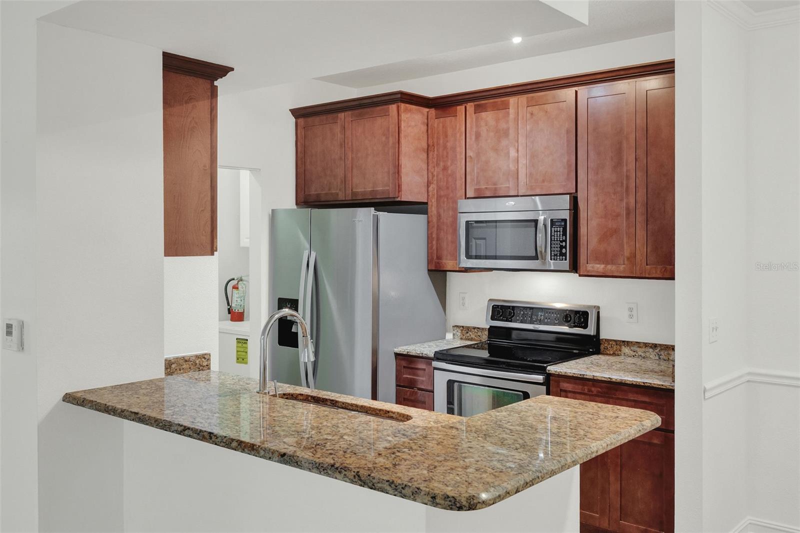 Image 5 of 43 For 14353 Fredricksburg Drive 911